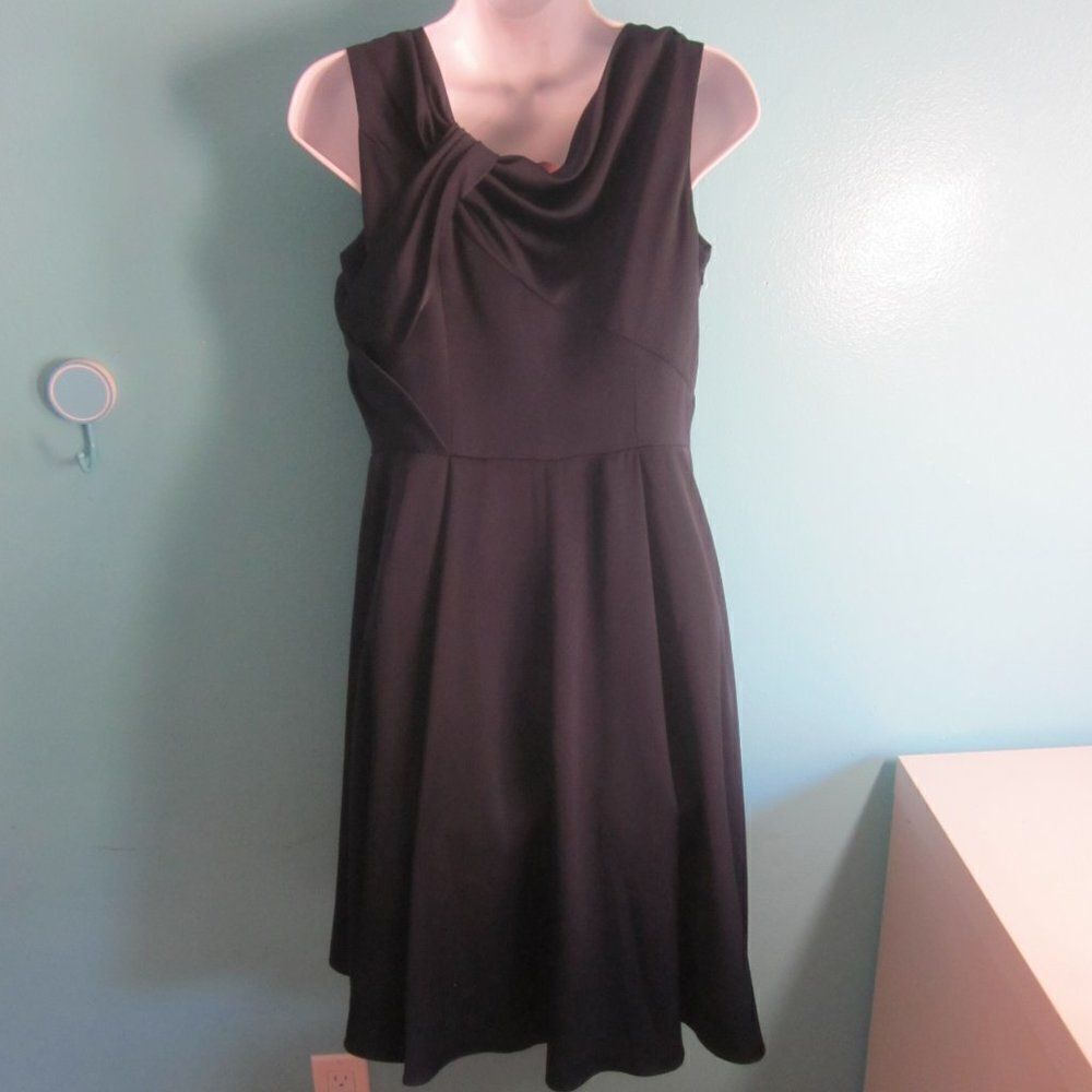 Gal Meets Glam Womens Size 6 Petite Dark Blue Twist Front Formal Midi Dress - Picture 7 of 15
